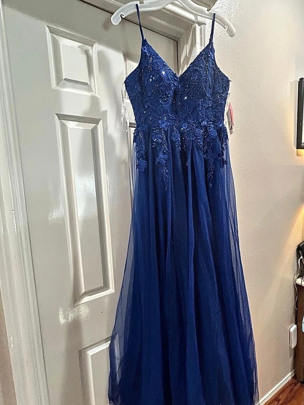 David's Bridal Beaded Floral Tulle Floral Tulle Maxi Dress Size 6 NWT